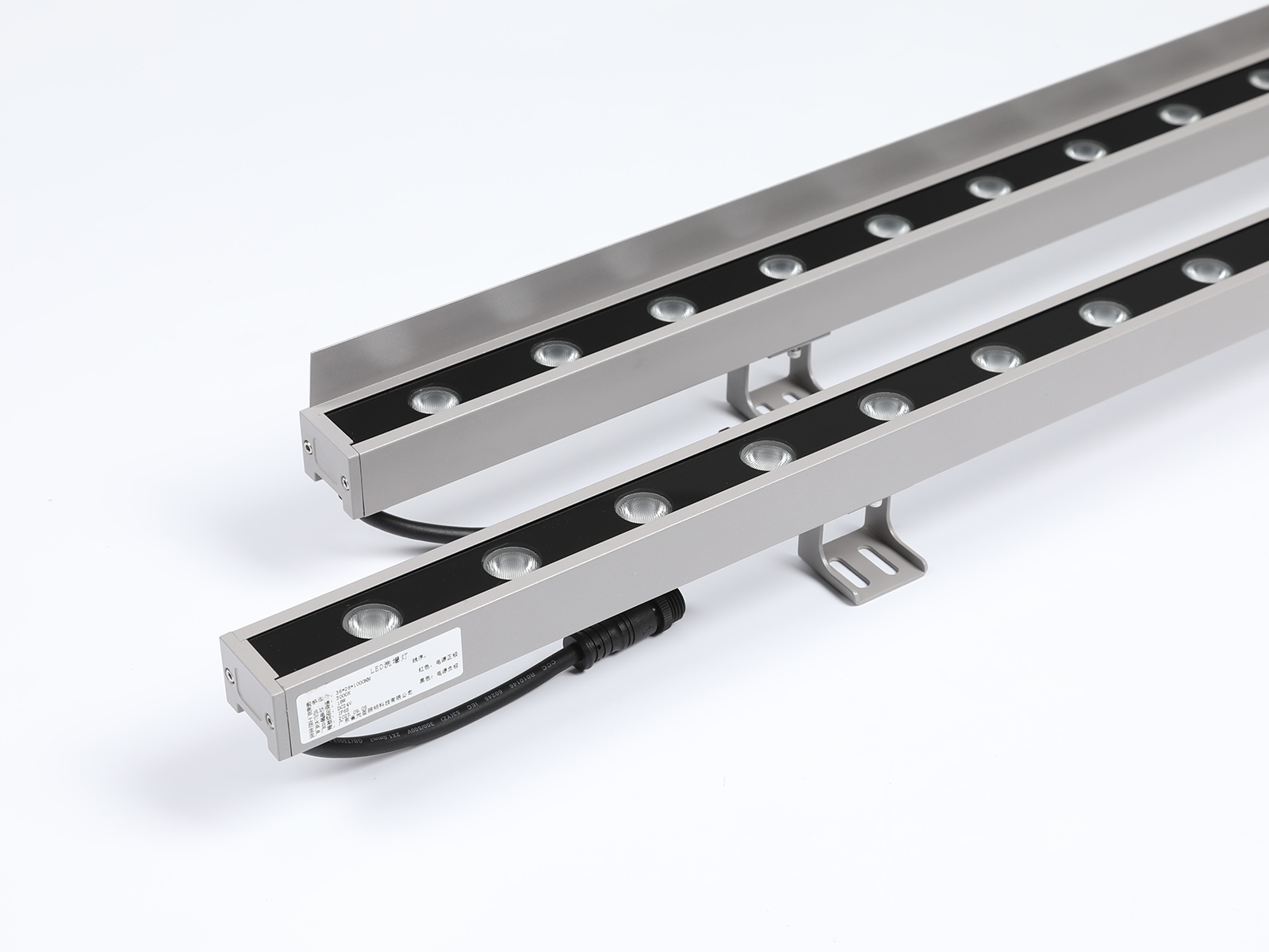 LED洗墻燈(18-36W系列) LED洗墻燈(18-36W系列)